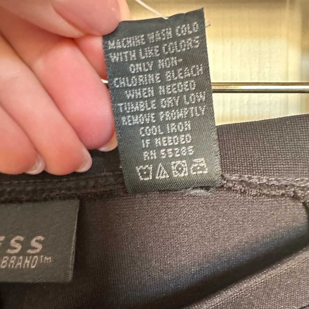 Express Black Pants- Large Short - Picture 4 of 6